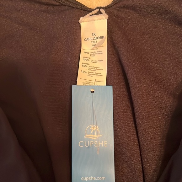 Cupshe one piece black bathing suit, with sheer cutouts, very flattering, NWTS - Picture 3 of 8